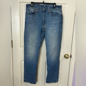Levi’s 514 Men’s 35x32 Straight Leg Stretch Denim Jeans